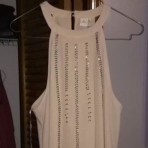 cream colored tank top